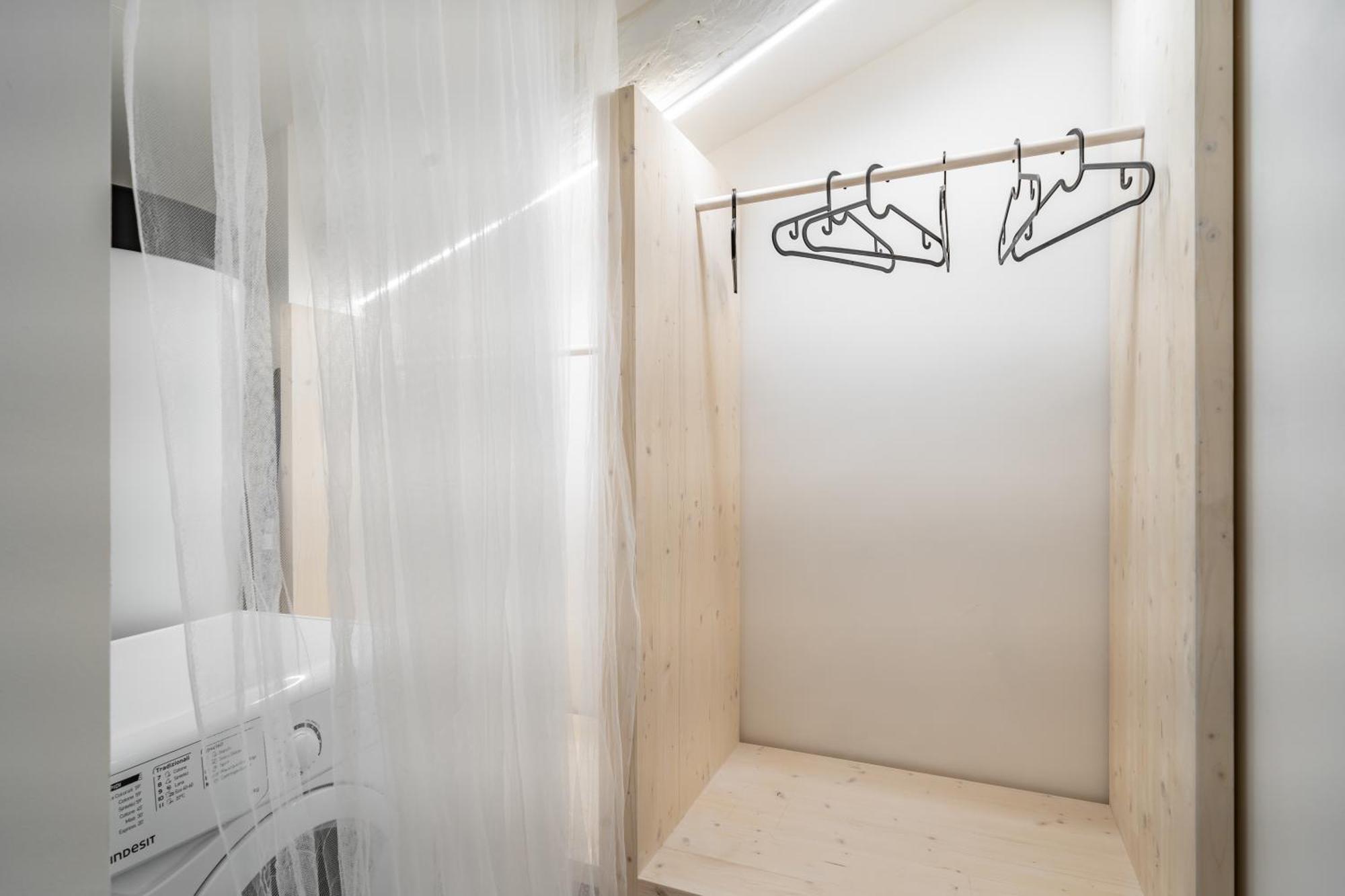 Апартаменти Cascina Conicchio - Metro Station - By Host4U Брешія Екстер'єр фото